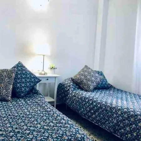 Apartment 3 Bedrooms Flat-fuengirola Center-2 Min From