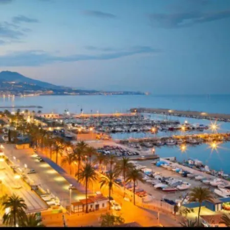 Apartment 3 Bedrooms Flat-fuengirola Center-2 Min From Fuengirola